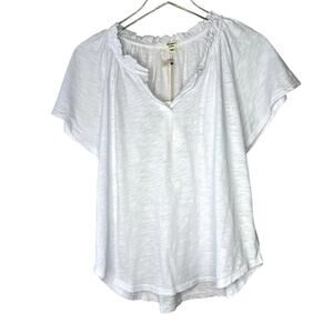 Dylan White Ruffle Collar Short Sleeve Tee Top Split Neck 100% Cotton MEDIUM NWT